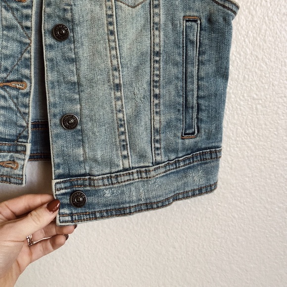 Denim vest - Picture 3 of 3